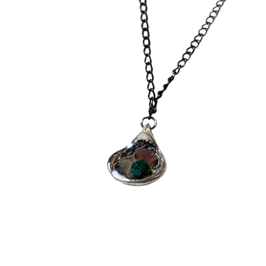 Flag in Stone - necklace